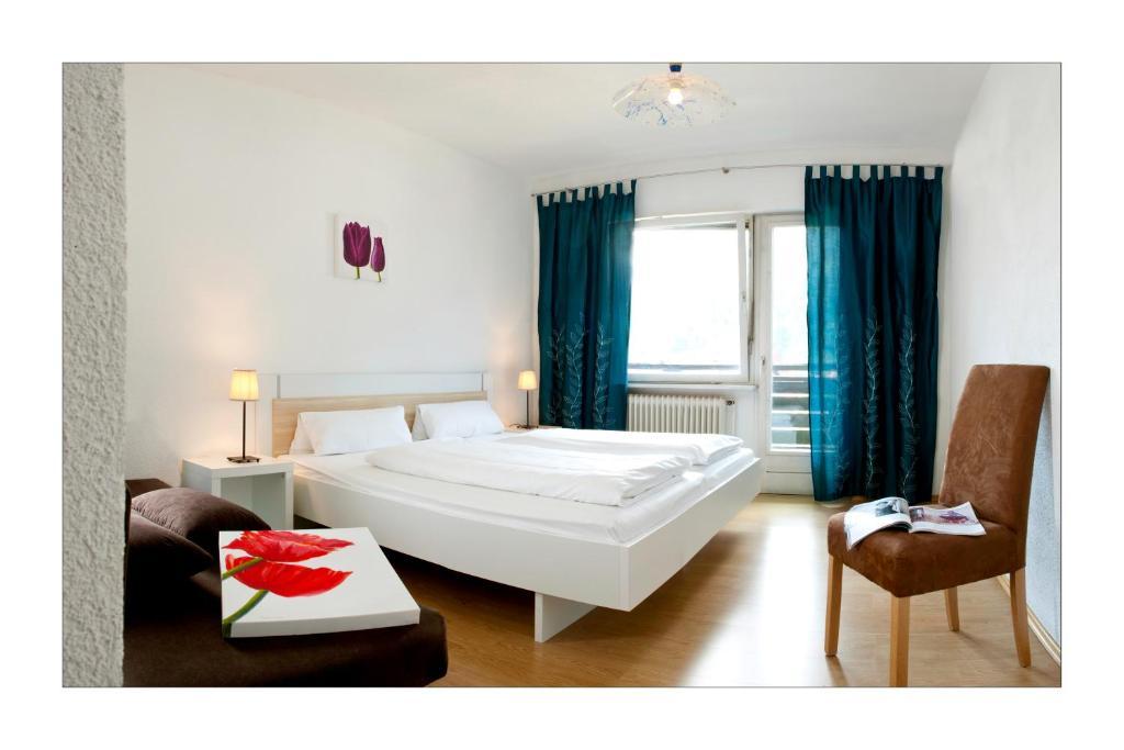 Alpenhotel Oetz Ruang foto